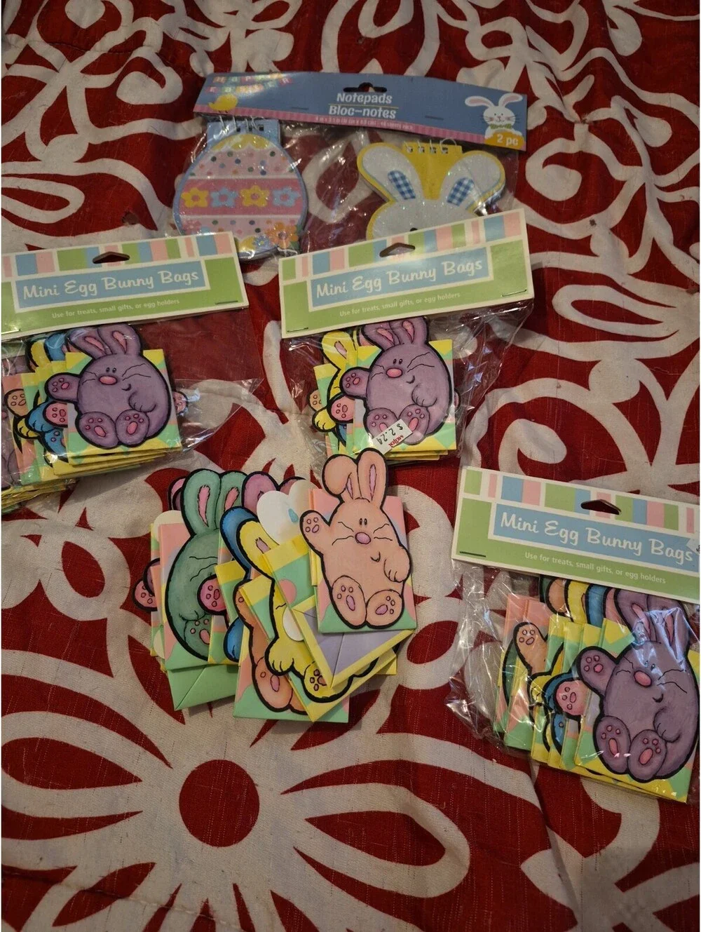 Lot Of 6 Easter Items Notepads Mini Egg Bunny Bags